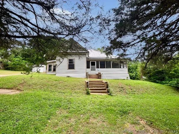 500 W Avenue D, Heavener, OK 74937