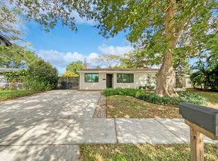 4729 SW 22nd St, Pompano Beach, FL 33317