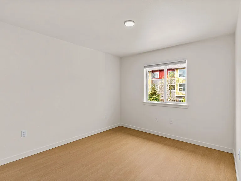 2901 Salem Ave SE #205 — Photo 9