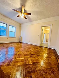 Rented by Zikos Realty Services