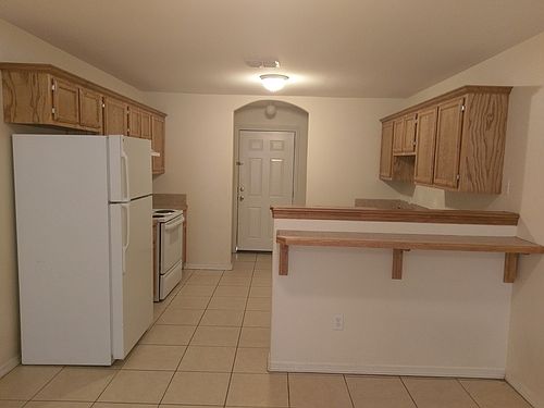 4th image of 706 Sonesta Ct