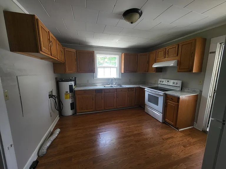 254 H West Cir — Photo 6