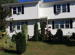 180 Blade St, Warwick, RI 02886