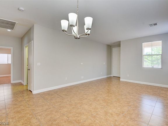5th image of 3566 Famiglia Dr
