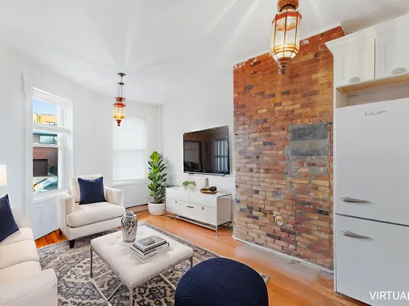 155 Russell Street image 1 of 20