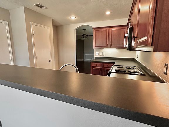 5th image of 4905 Spur Ridge Ct