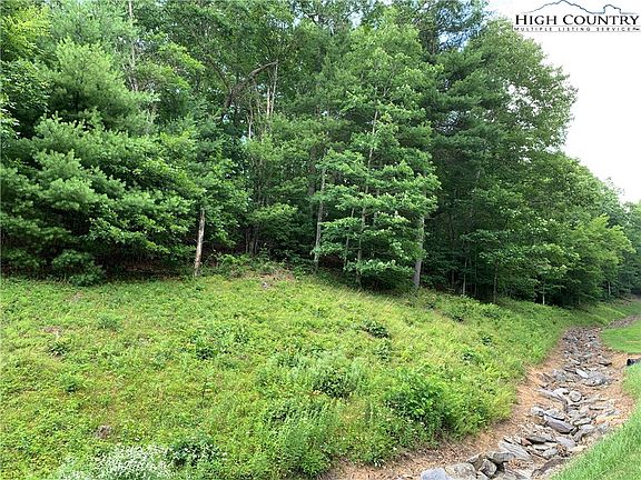 3rd image of Lot 1/Tract 2 Skye Ridge Drive