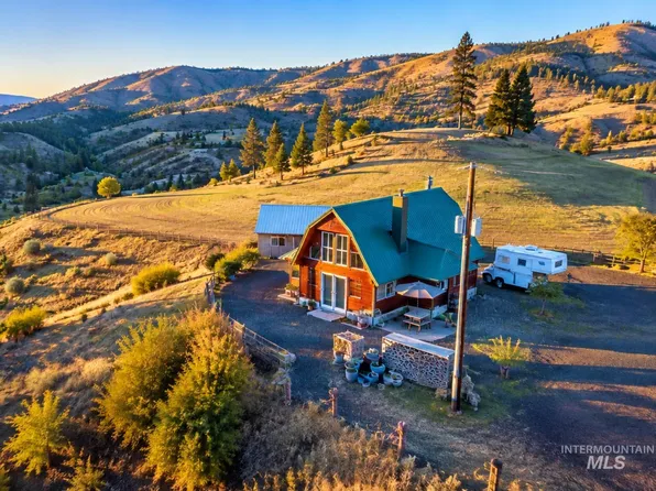 164 Beaver Nob Dr, Kamiah, ID 83536