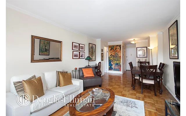 Rented by Douglas Elliman | media 20
