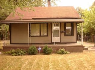 26321 Trowbridge St, Inkster, MI 48141