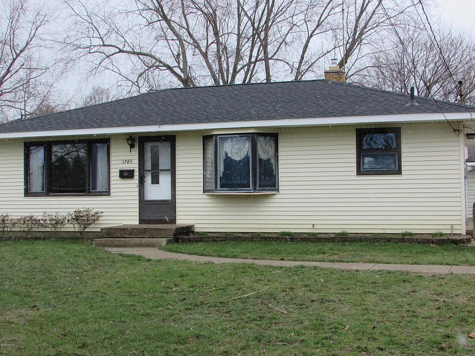 1st image of 3740 Collingwood Ave SW