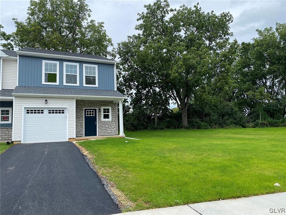 1st image of 131 Scotty Dr #1