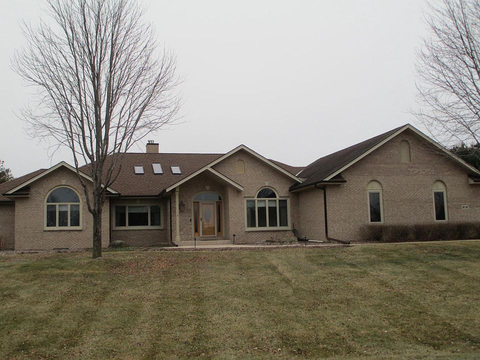 1st image of 818 North Pine Meadow COURT