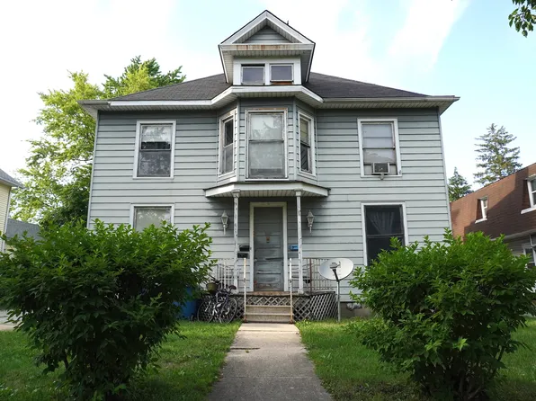307 E Howard St, Pontiac, IL 61764