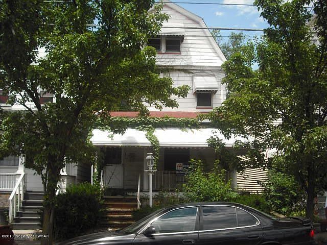 2nd image of 460 N Penna Ave