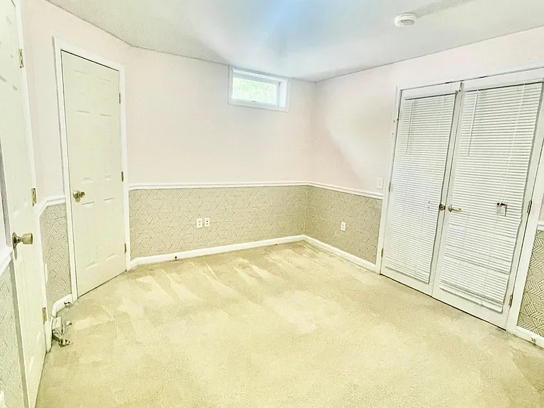 Preakness Dr — Photo 23