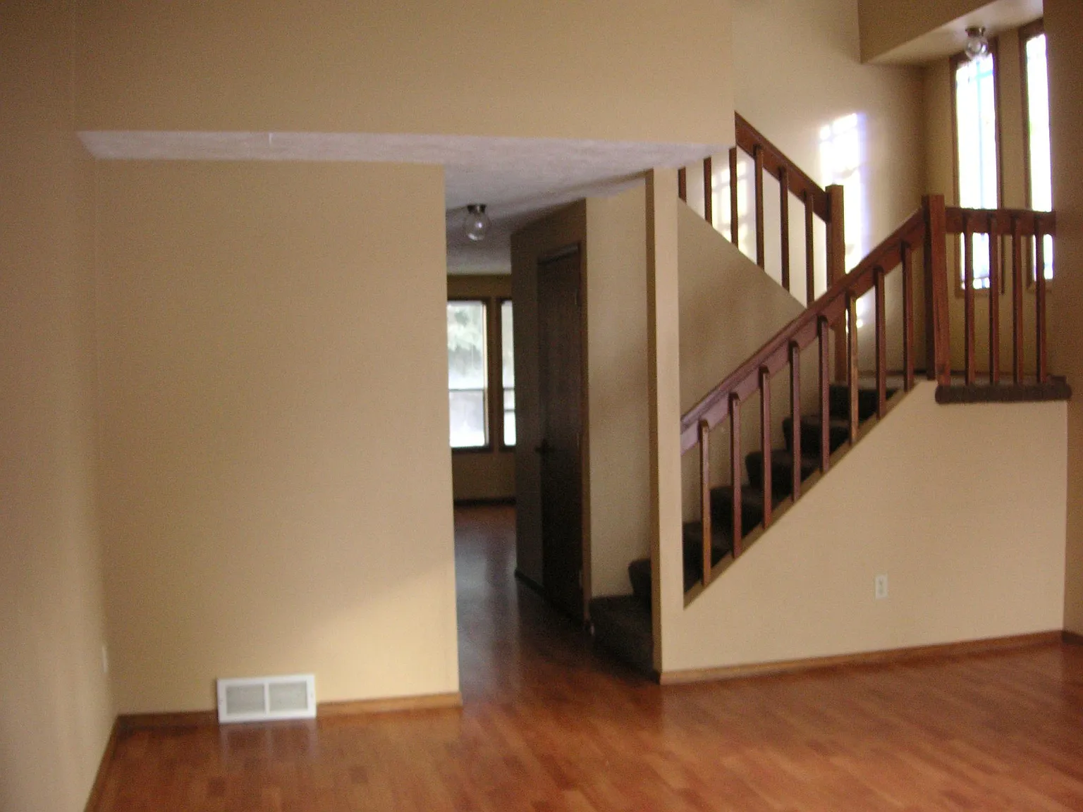 4127 S Myrtle St — Photo 4
