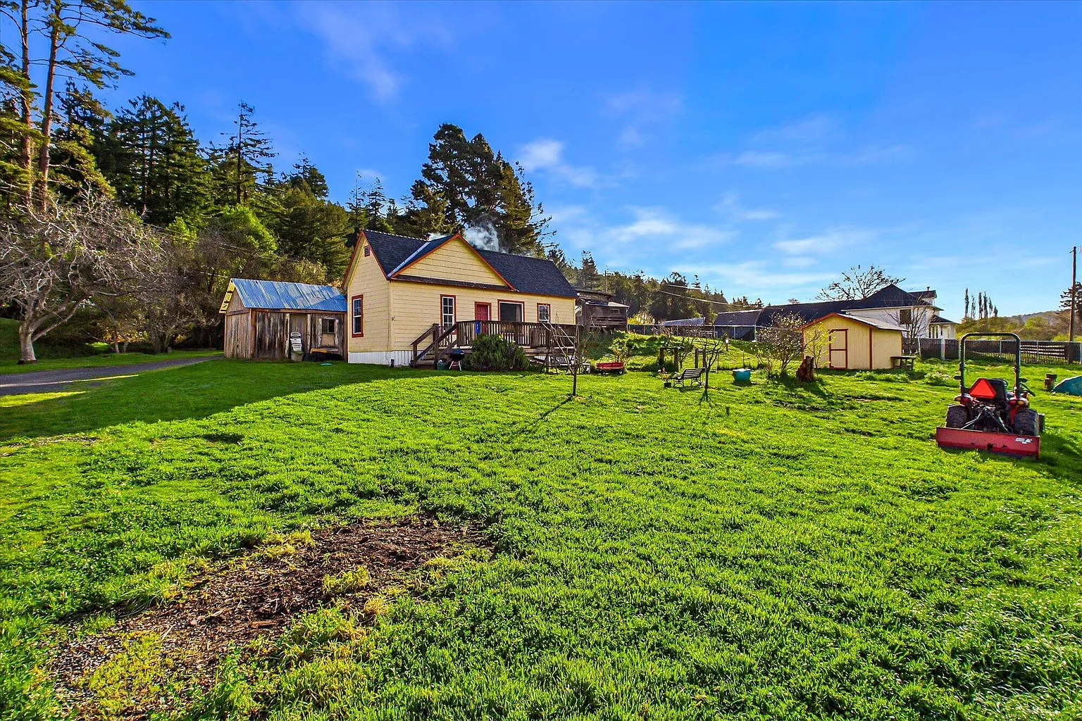 77 Love Lee Ln photo 1