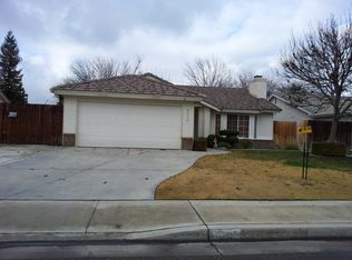 9412 Colfax Ct, Bakersfield, CA 93312