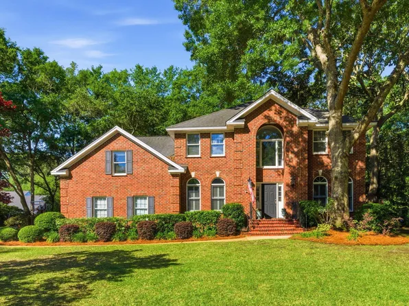 686 Cain Dr, Mount Pleasant, SC 29464