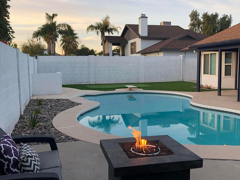 1st image of 714 N Balboa Cir