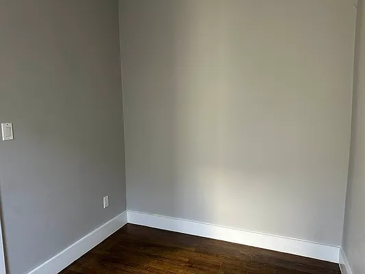 Rented by Premier One Realty LLC | media 7