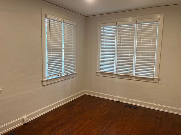 5th image of 358 E Magnolia Ave