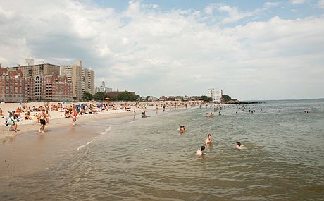 1st image of 55 Oceana Dr W #5