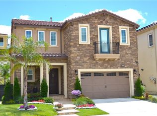 20520 W Lantana Ct, Northridge, CA 91326