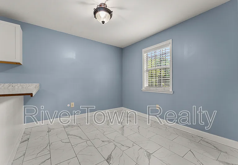 1204 Margaret Rd — Photo 10