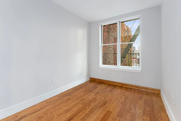 Rented by Freestone Property Group | media 7