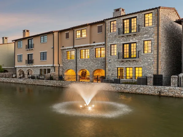 22 Comillas Dr, Roanoke, TX 76262