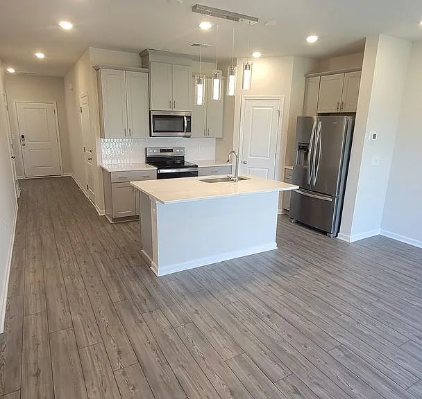 5220 Brailey Cir — Photo 4
