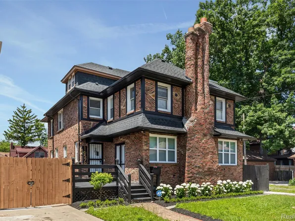 16579 Ohio St, Detroit, MI 48221