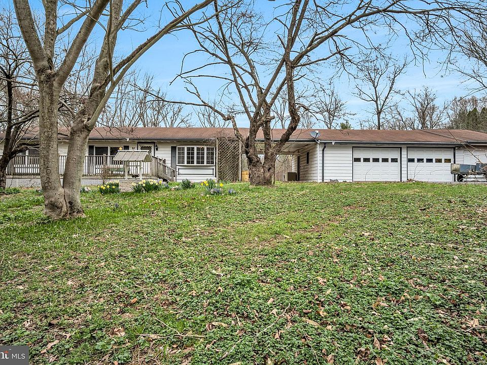 1st image of 61 McElwee Rd