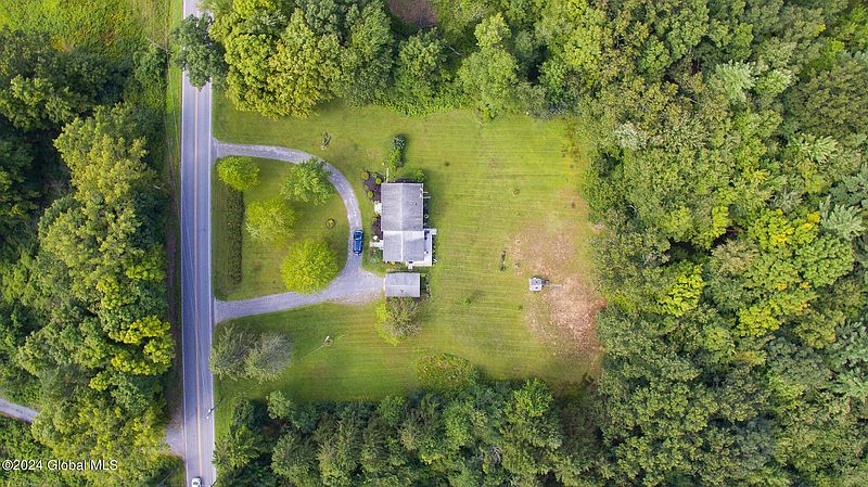 4th image of 57 Homestead Road
