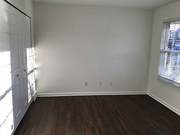 4th image of 4226 Ballybay Ln