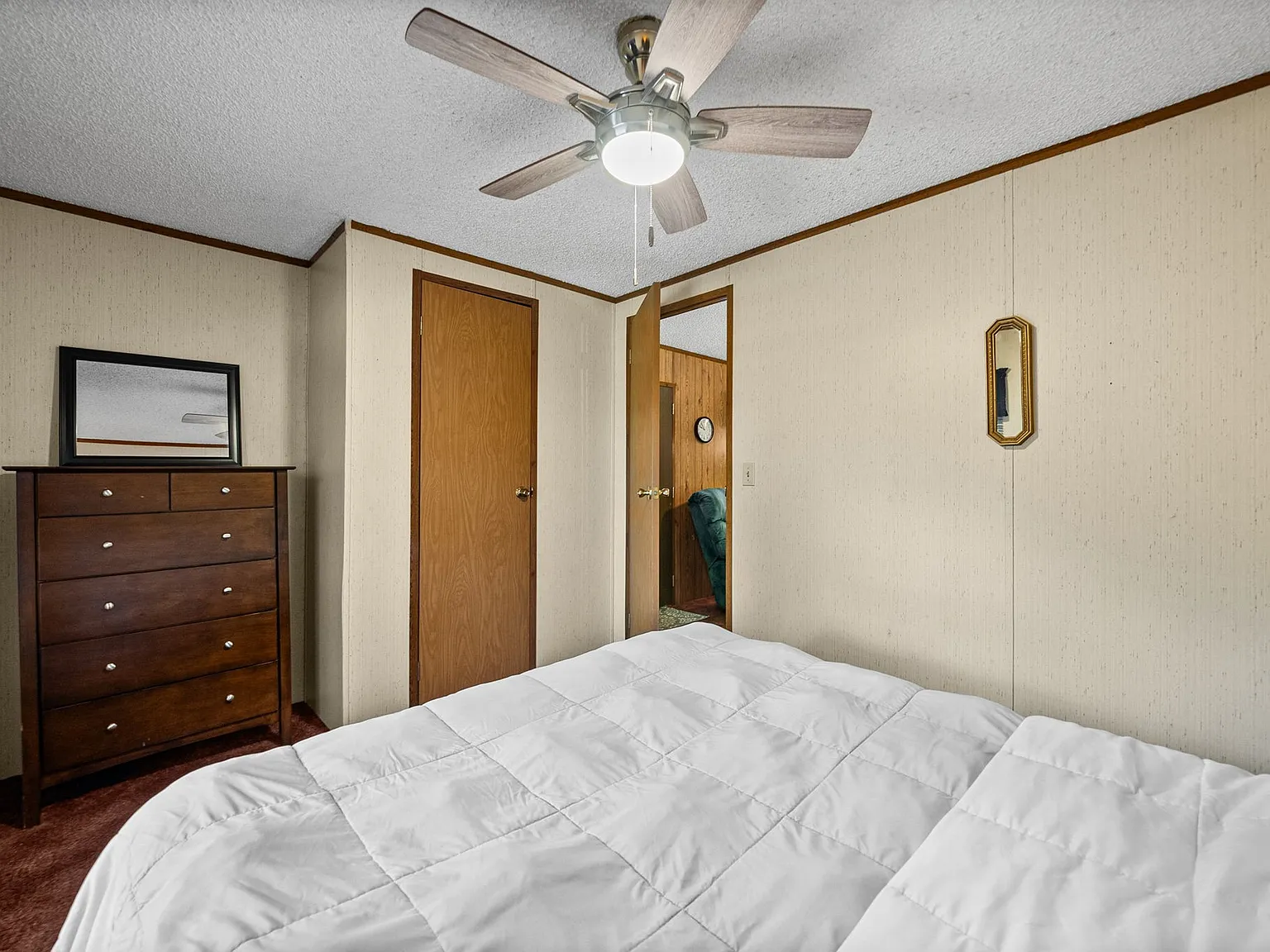 2 bed, 800 sqft, $900 — Photo 3