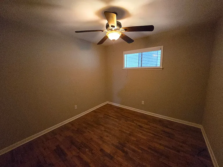 801 Maysville Rd NE — Photo 18