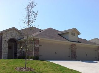 1074 Newcastle Dr, Weatherford, TX 76086