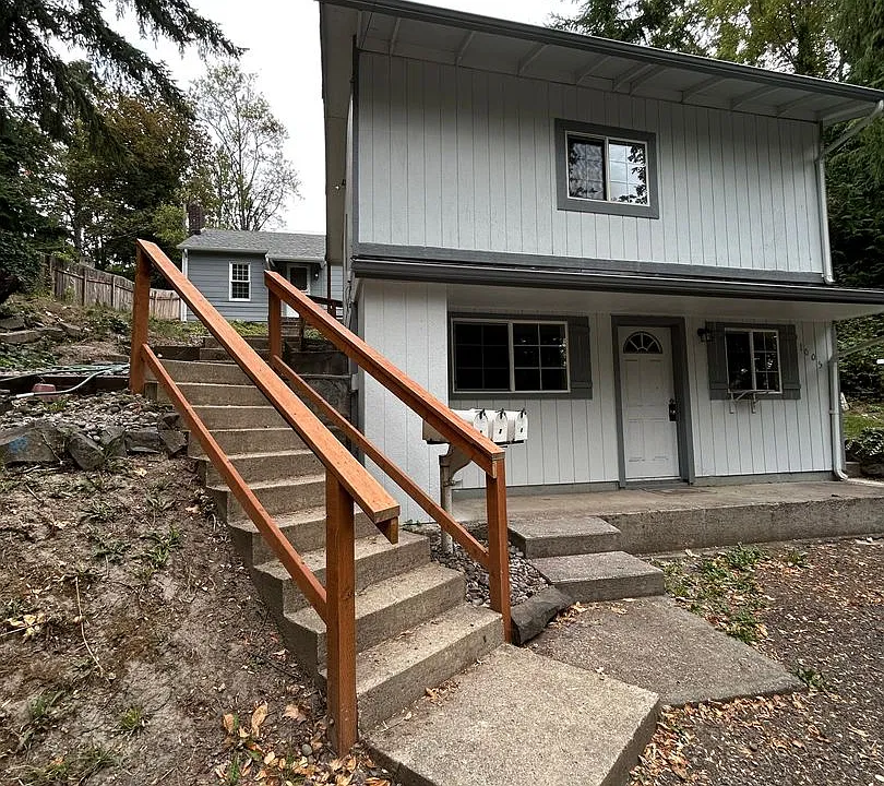 1005 Allen Dr