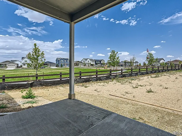 170 S Vandriver Way — Photo 7