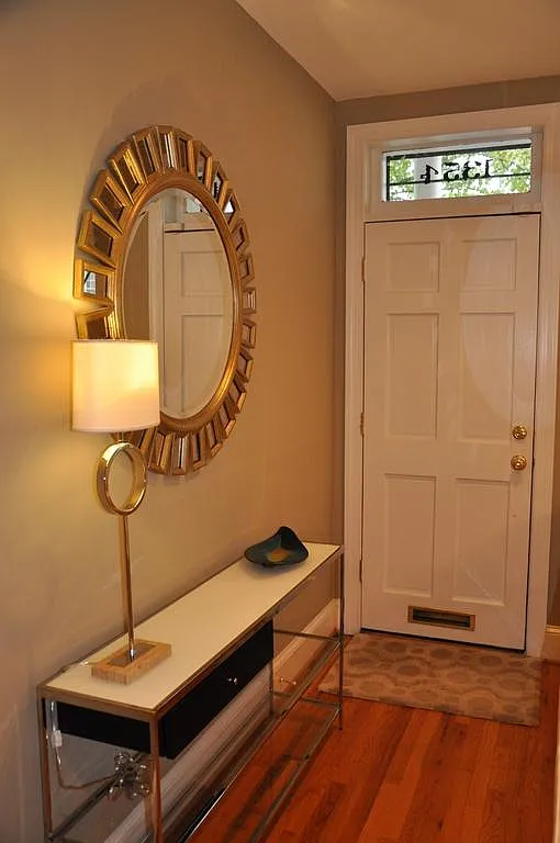 2 bed, 1.5 bath, 1320 sqft, $2,800 — Photo 3