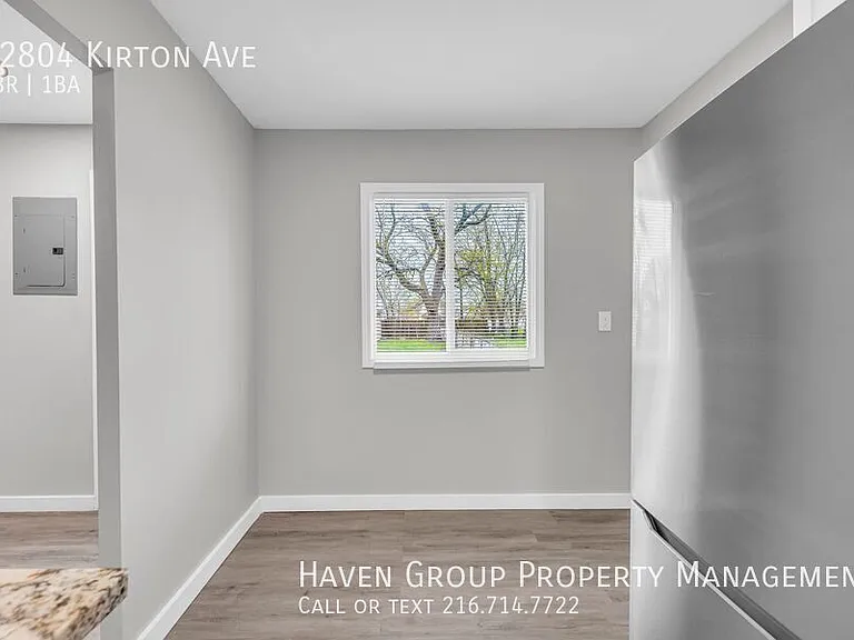 12804 Kirton Ave — Photo 9