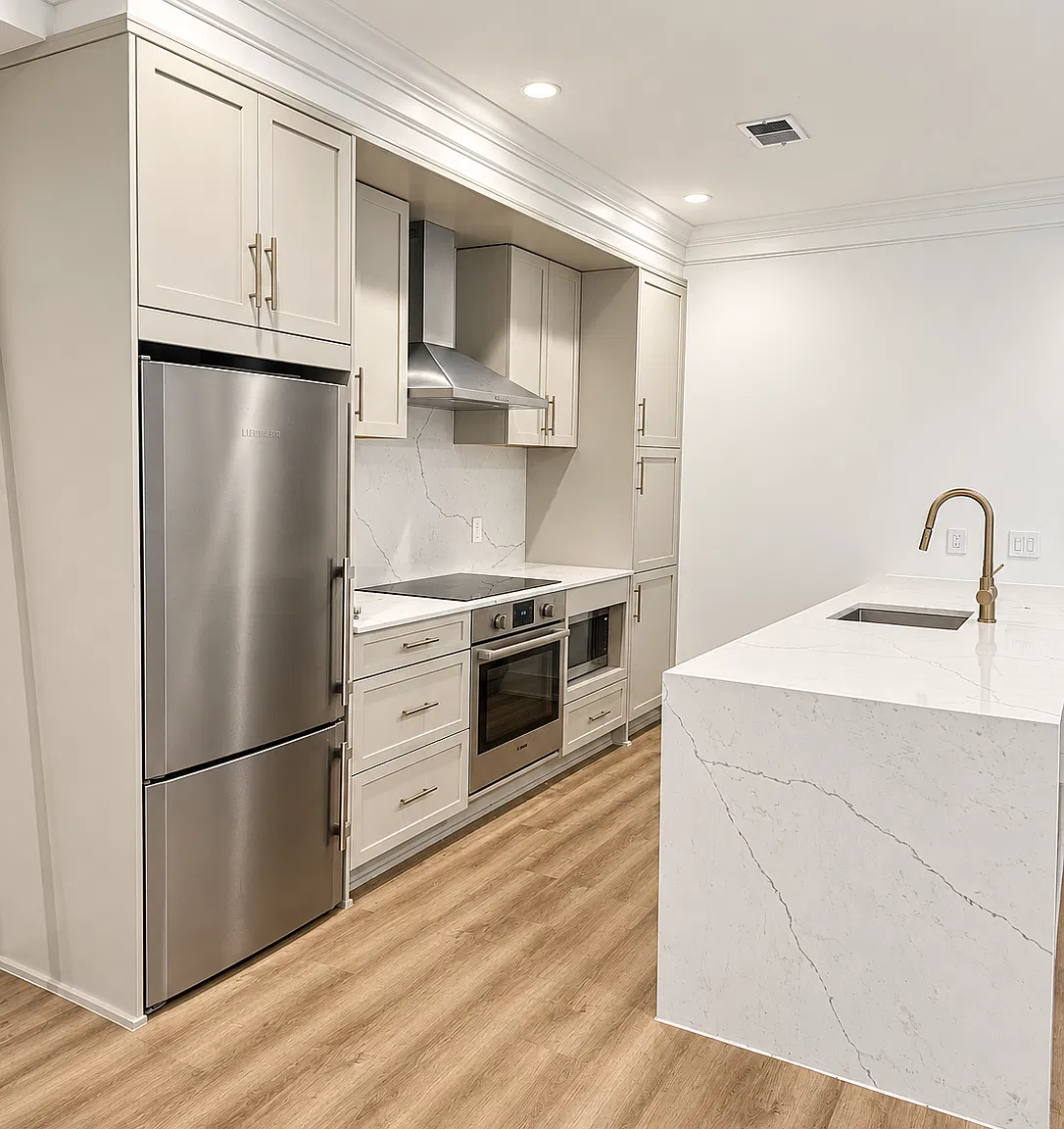 2 bed, 1030 sqft, $3,595 — Photo 2