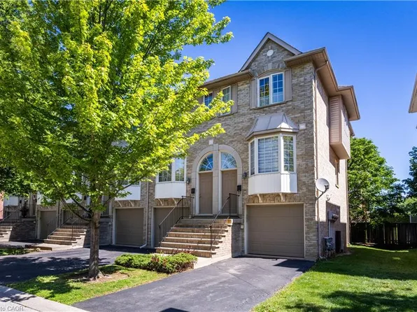 3480 Upper Middle Rd #110, Burlington, ON L7M 4S1