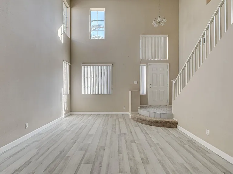 10336 Pompei Pl — Photo 2