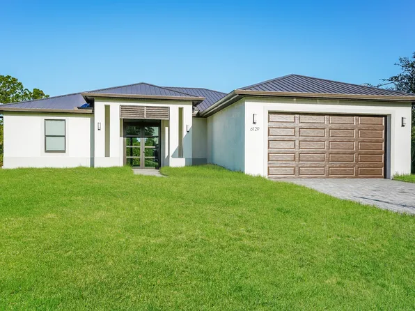 3858 Hoffman St, Fort Myers, FL 33905