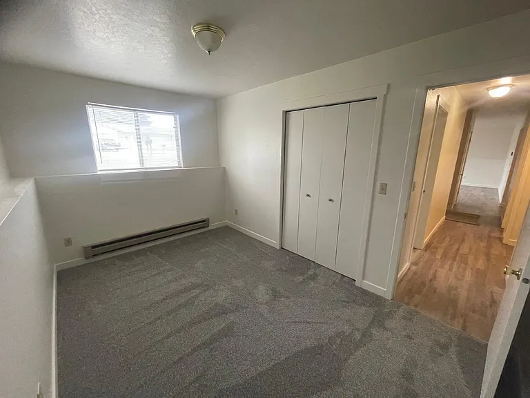 1406 Kinghorn Rd — Photo 8