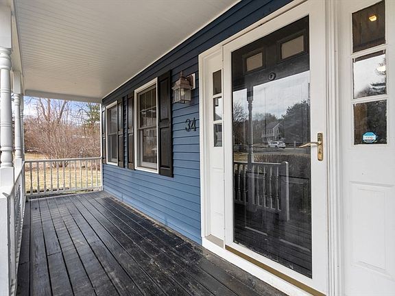 4th image of 34 Sable Run Ln